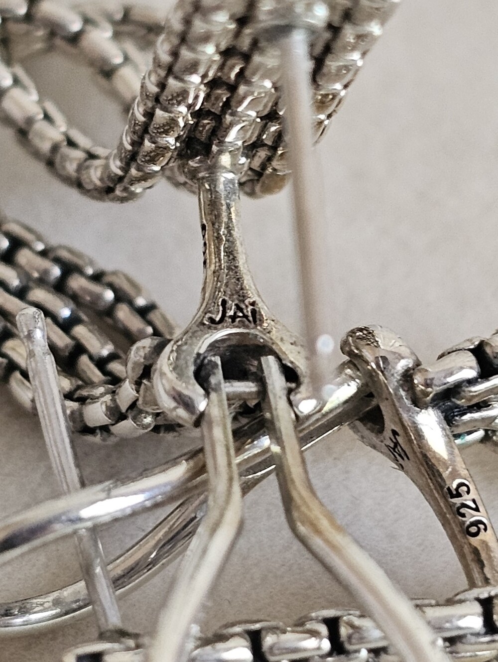 JAI by John Hardy 925 Silver Earrings Triple Box Chain Design - Picture 10 of 13